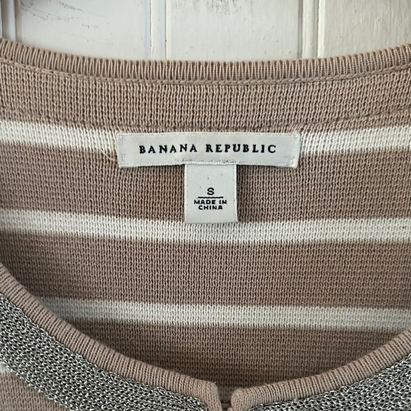 Banana Republic Beige and White Striped Cardigan Sweater sz Small - Picture 6 of 12